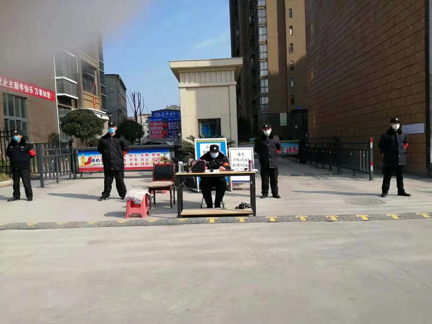 在日常的保衛(wèi)工作中，襄陽保安公司人員需要做哪些工作呢？