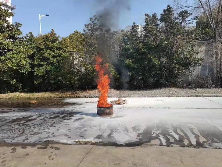 當(dāng)發(fā)生不同的突發(fā)事件的時(shí)候，保安人員是這樣應(yīng)對(duì)的