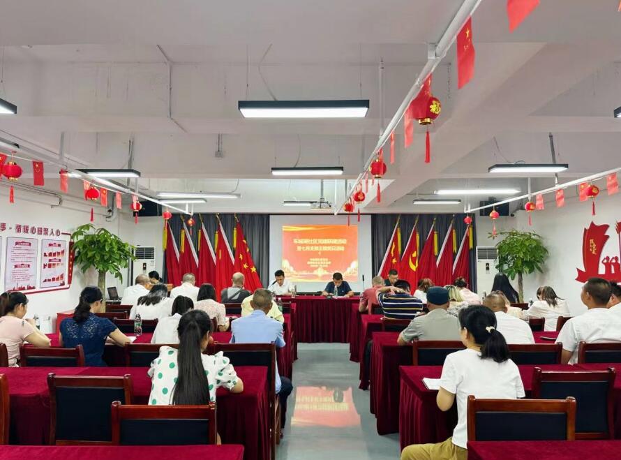 湖北獵鷹黨支部副書(shū)記姚艷波同志組織衛(wèi)生大掃除活動(dòng)