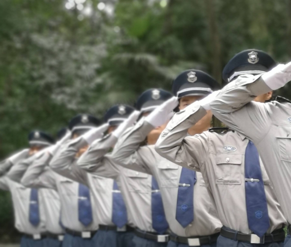 物業(yè)保安如何進(jìn)行安全培訓(xùn)和應(yīng)急演練？